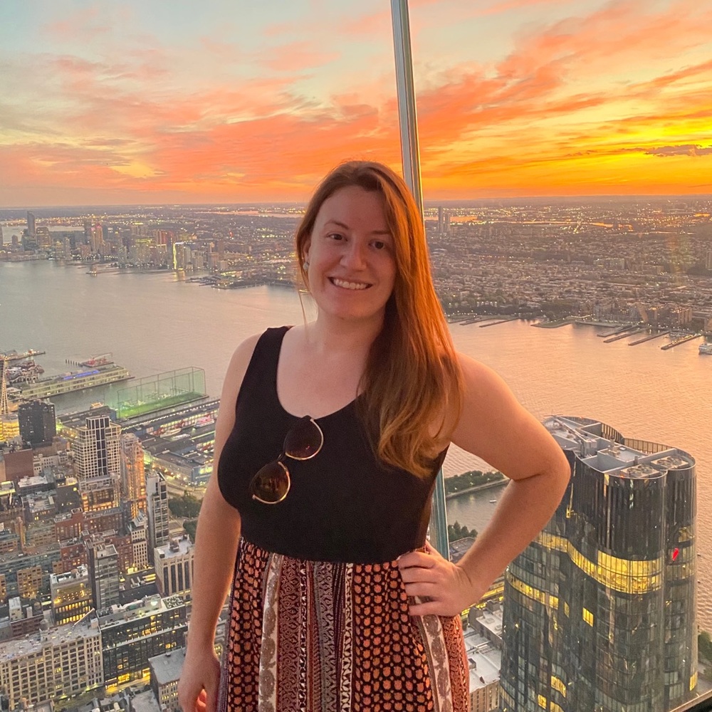 Meet your Posher, Emily